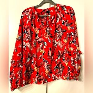 Pretty red blouse from buckle